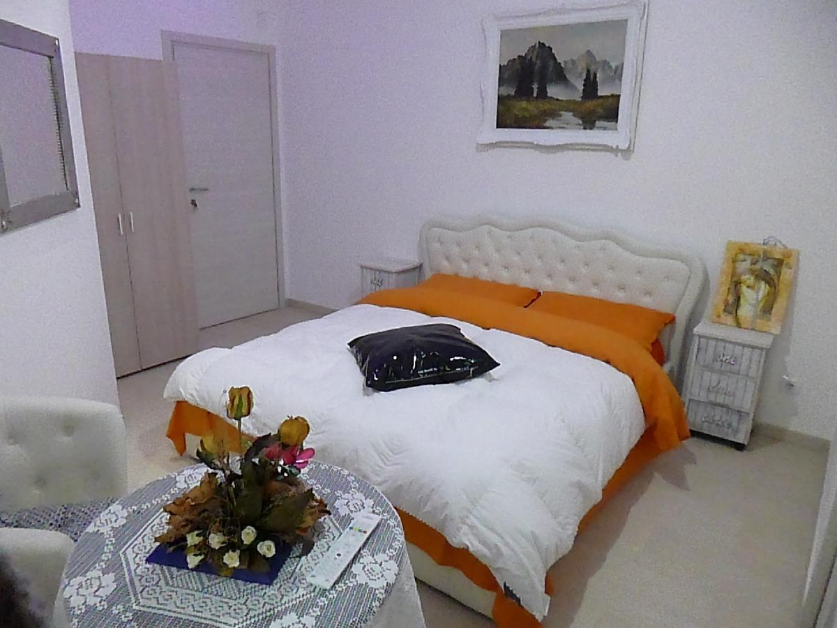 Siberia Rooms Verona Exterior foto