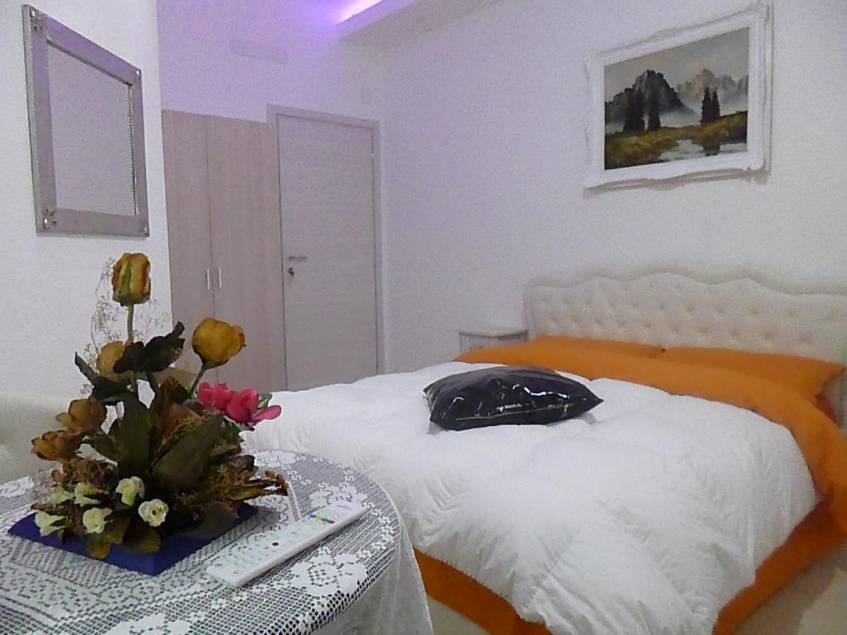 Siberia Rooms Verona Exterior foto